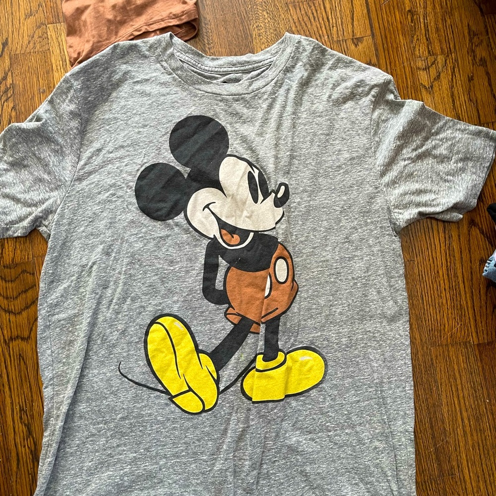 mickey mouse tee